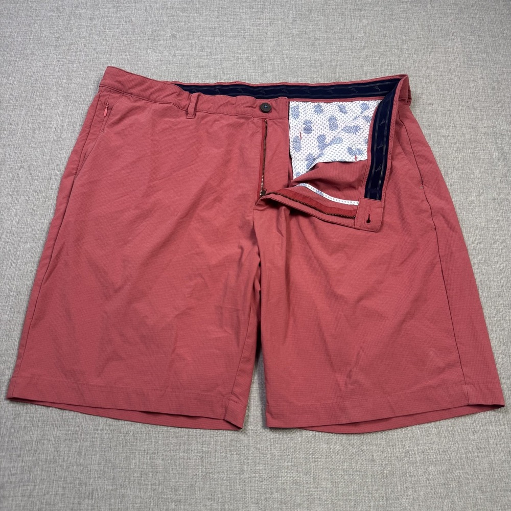Tommy Bahama Chip Shot Golf Performance Chino Shorts Mens 42 Pink 10" Inseam